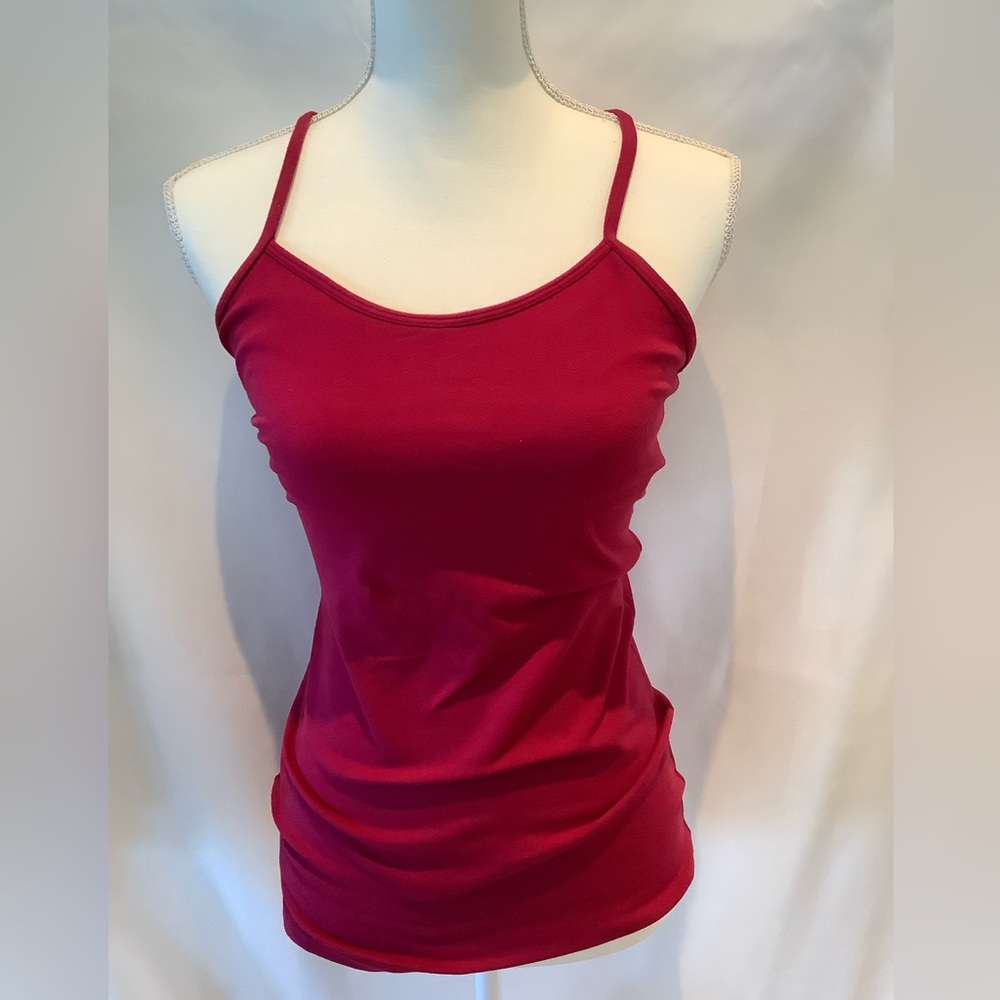Lululemon tank
